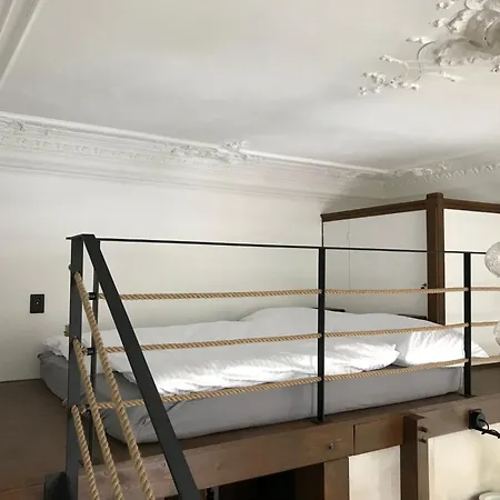 Apartment F *